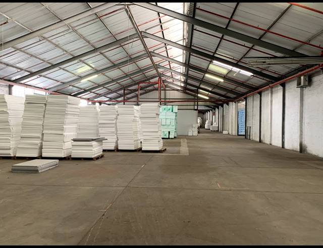 6,100M² FACTORY FOR SALE IN PAROW INDUSTRIAL